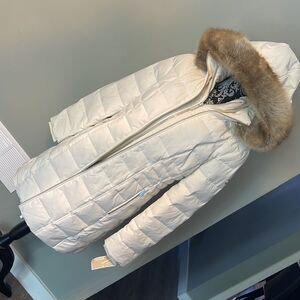 Michael Kors Down Puffer NEW. Ivory